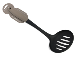 Escumadeira nylon cabo silicone 34,3cm